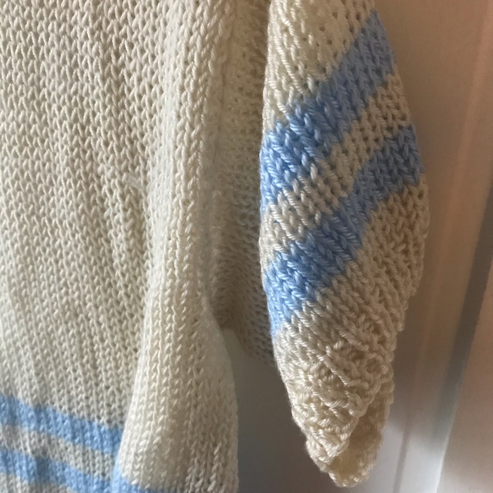 Handmade Knit Top - Picture 5 of 6